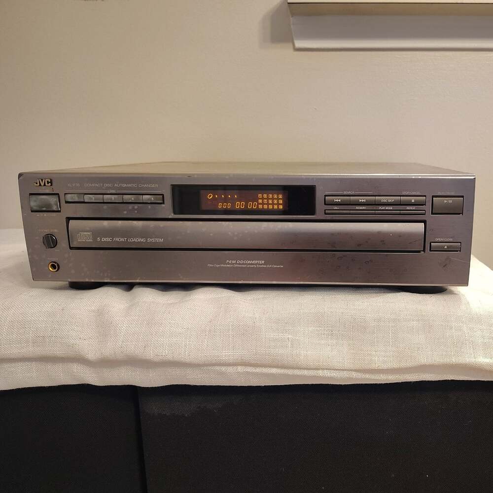 VTG JVC XL-F76TN 5-Disc CD Carousel Player - PEM Titanium - TESTED / WORKS GREAT